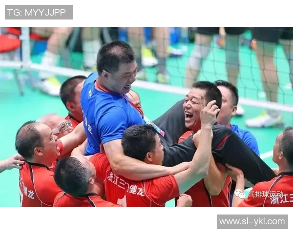 排球深度解析：西安排球队转换战术的奥秘与技巧探讨