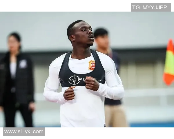 武汉羽毛球队战术变革引发热议助力球队重返巅峰之路