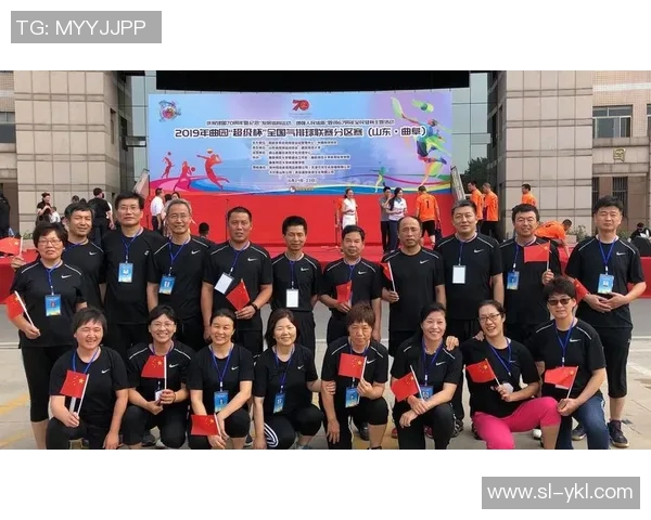 赛后分析:北京排球队与成都排球队的团队协作与战术对比探讨 赛后分析:北京排球队与成都排球队的团队协作与战术对比探讨