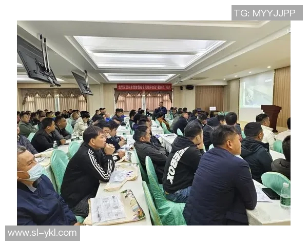 波斯波利斯与棉农对决前瞻分析及双方近期状态评估