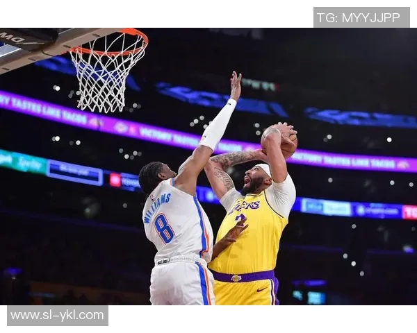 湖人对阵雷霆精彩回放分析与赛后点评全记录