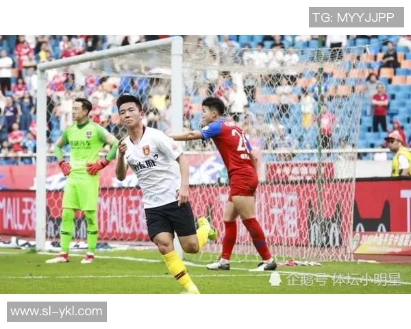 华夏对阵恒大精彩视频直播全程回放与赛后分析尽在此处