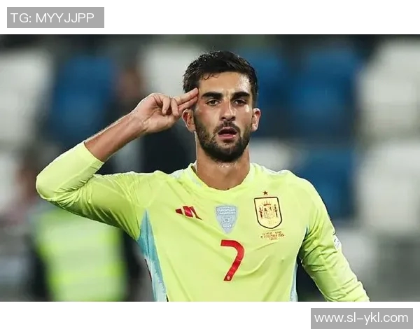 费兰托雷斯的崛起之路：从青训天才到世界足坛新星的传奇旅程