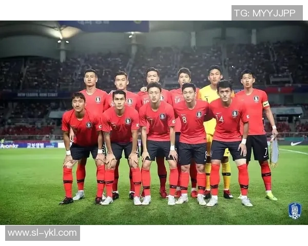 韩国与中国世预赛首发阵容分析及战术对比探讨